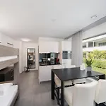 Victoria Apartahotel 3*